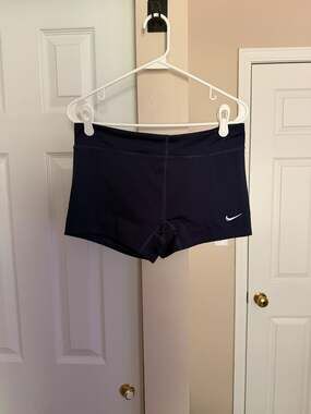 Nike Dri-Fit Volleyball Shorts Size M Navy Blue Spandex Athletic